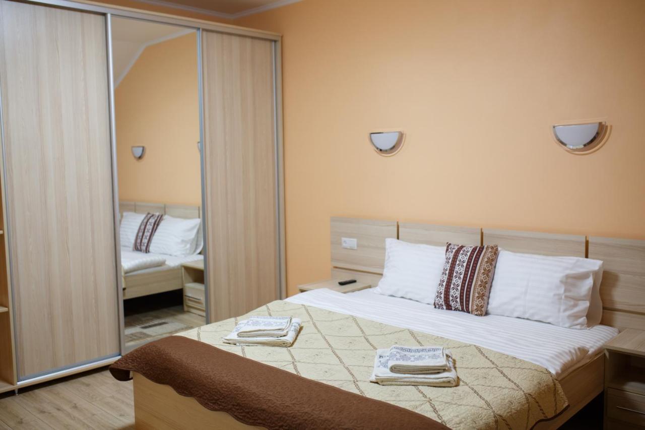Ferienwohnung Золота Поляна Exterior foto